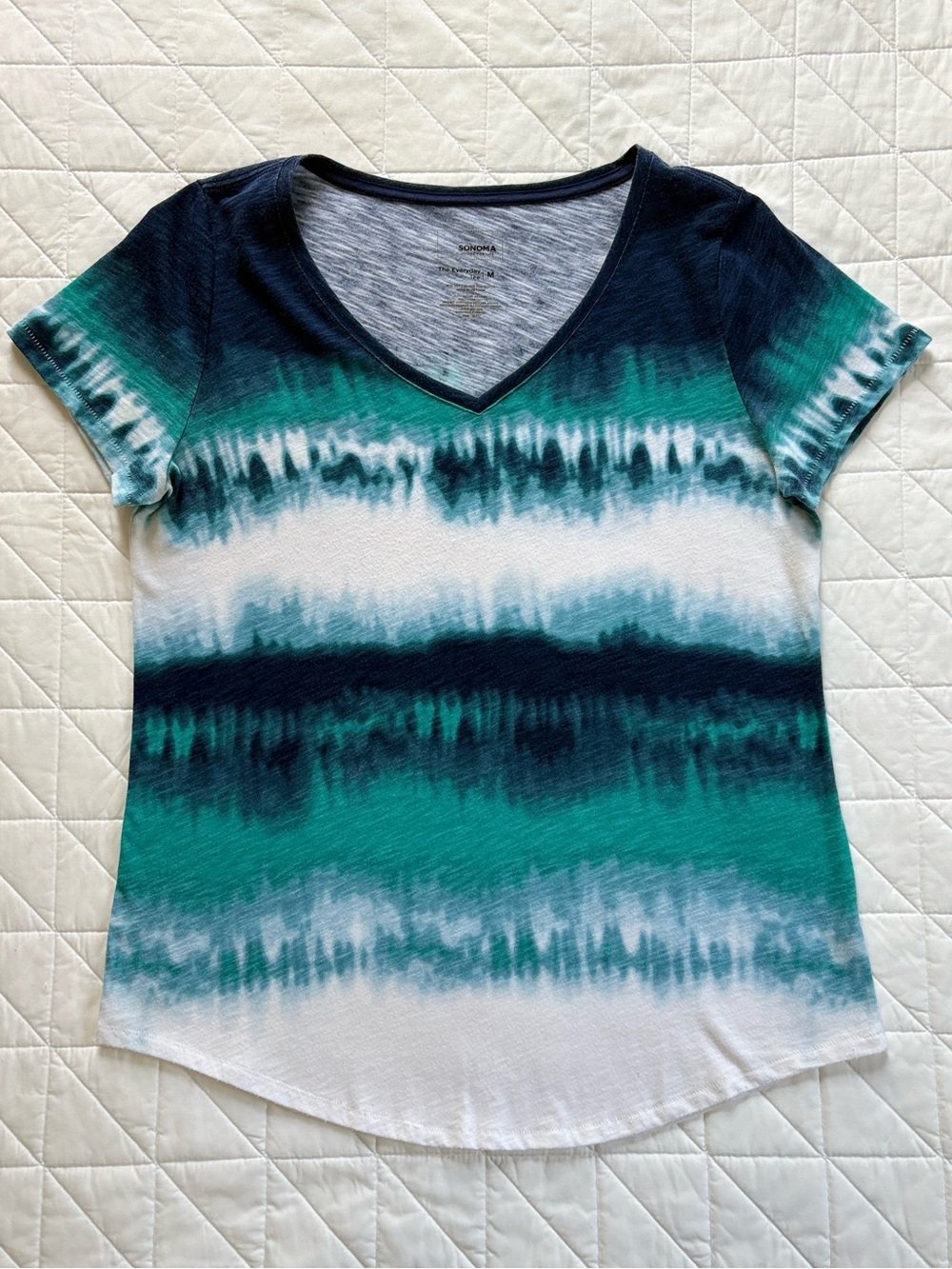 Sonoma The Everyday Lightweight Tie-Die V-Neck T-Shirt - Women’s Size Medium